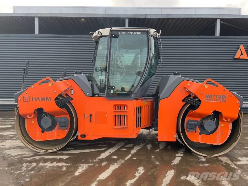 Hamm HD+ 140I VO Rouleaux tandem