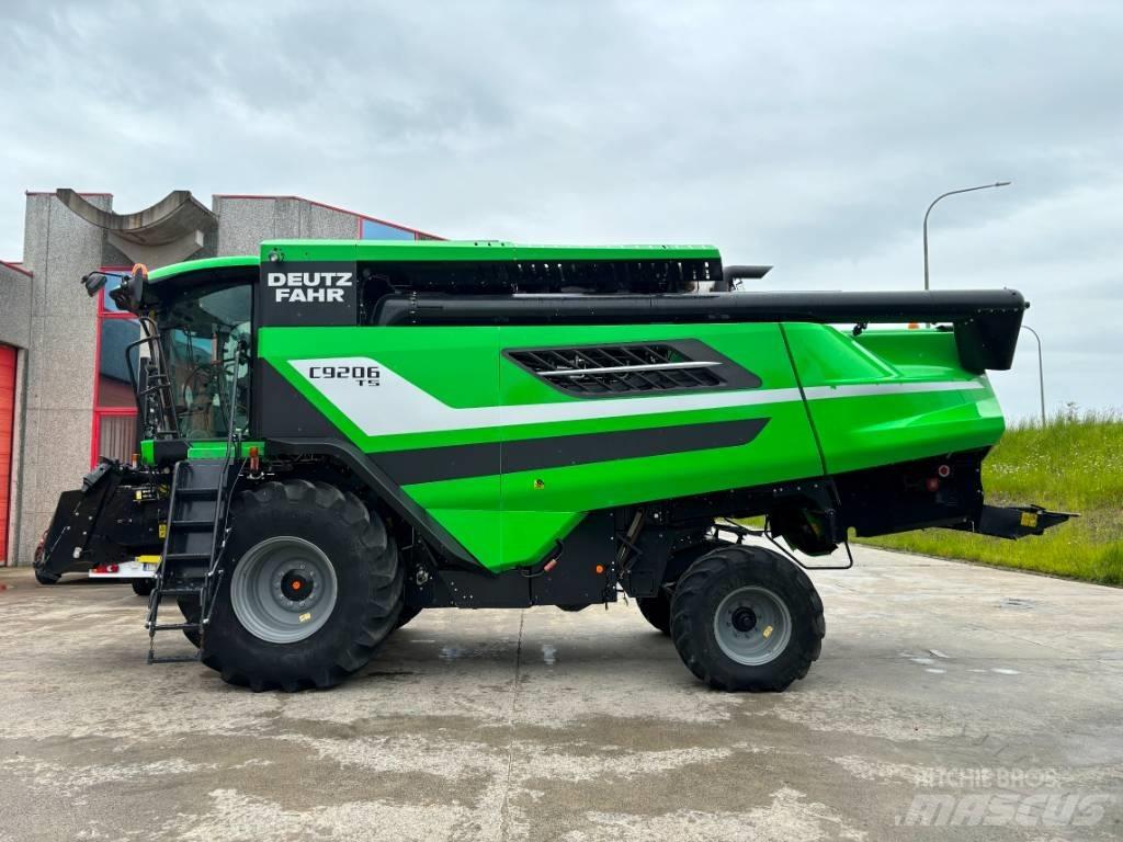 Deutz-Fahr C 9206 TS Moissonneuse batteuse