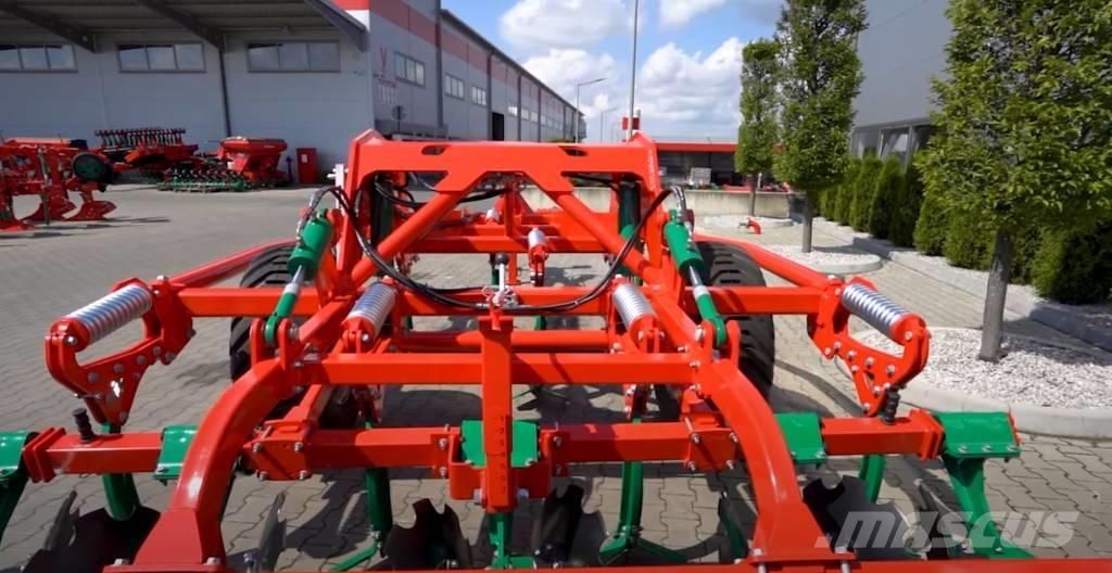 Agromasz Runner X3 Déchaumeur, cultivateur