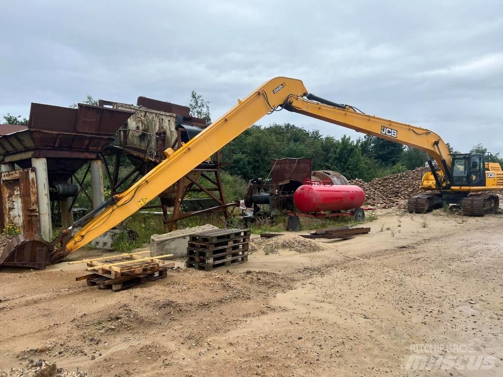 JCB Js 330 lr Pelle longue portée