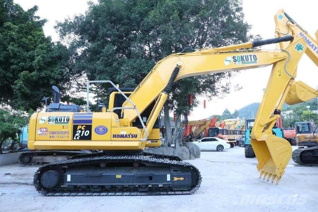 Komatsu PC 210-8 Pelle sur chenilles