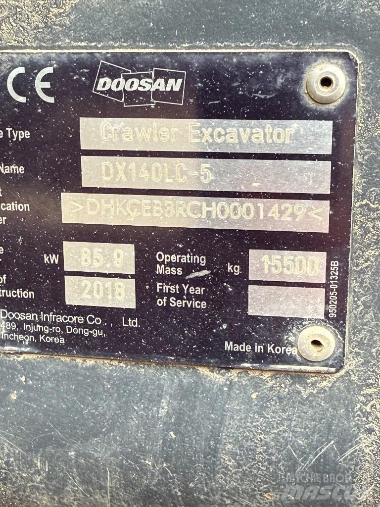 Doosan DX 140 LC Pelle sur chenilles