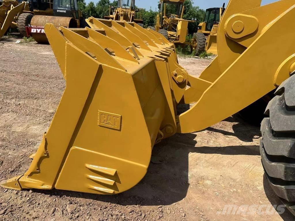 CAT 980H Chargeuse sur pneus