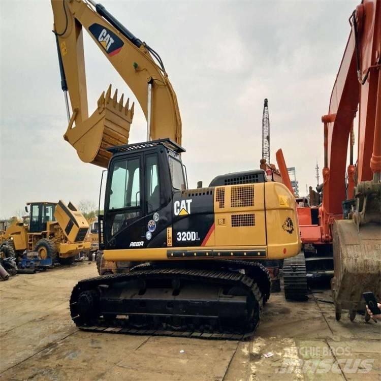 CAT 325DL Pelle sur chenilles