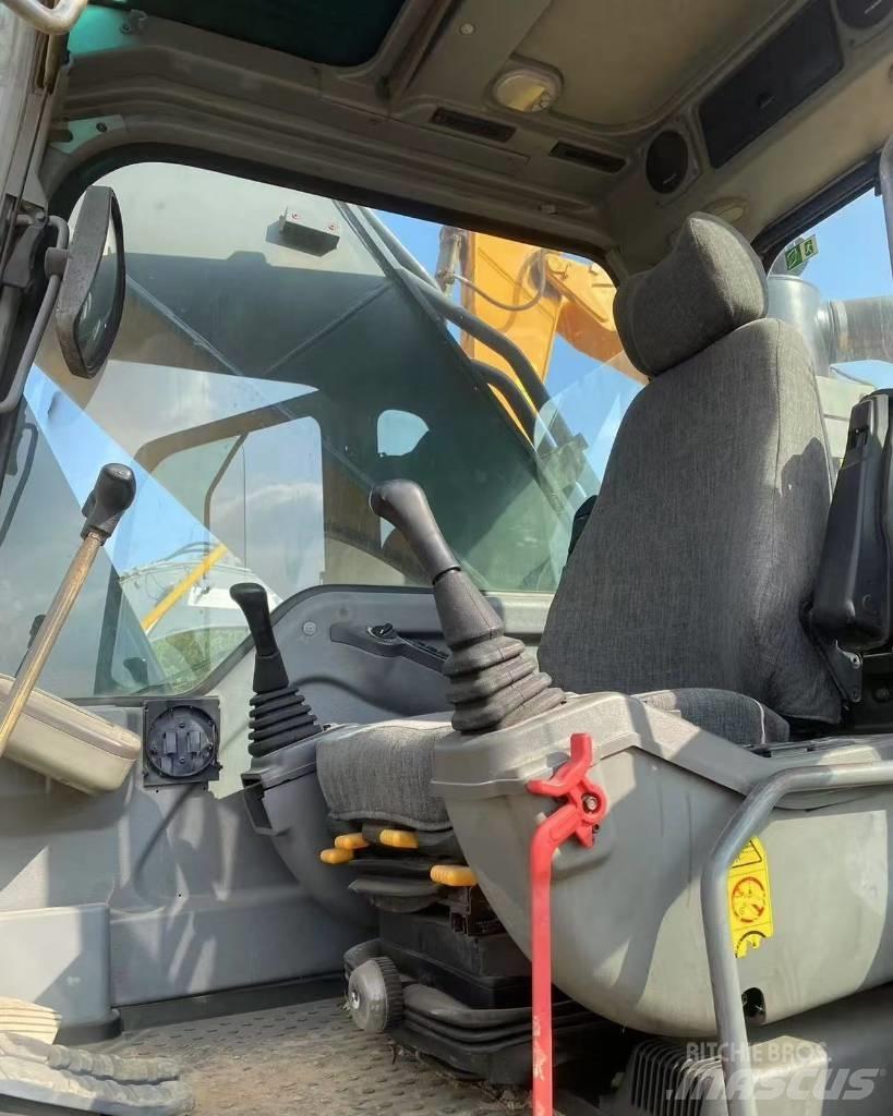 Volvo EC 460 Pelle sur chenilles