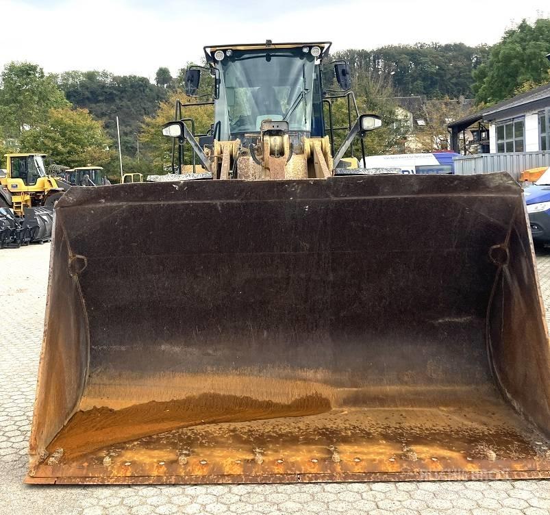 CAT 972 M Chargeuse sur pneus