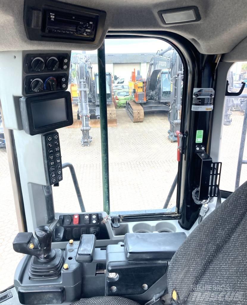 CAT 972 M Chargeuse sur pneus