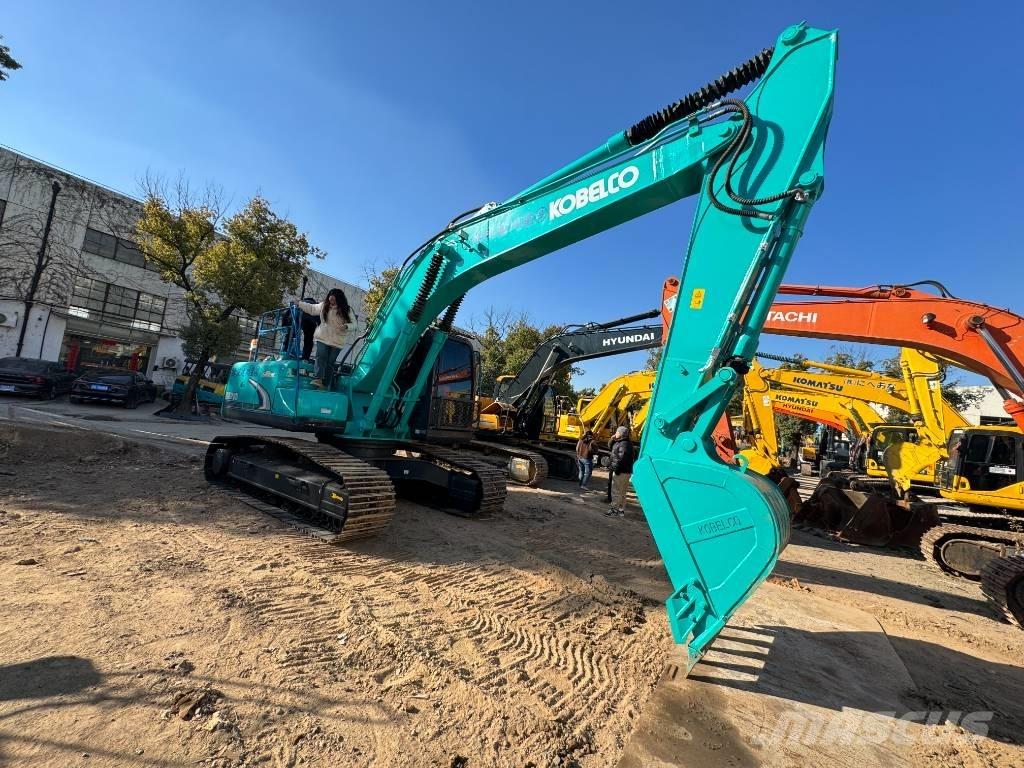 Kobelco SK 200 Pelle sur chenilles