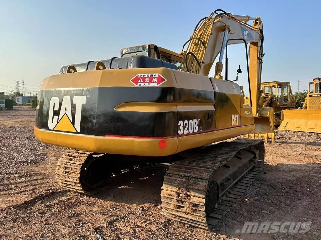 CAT 320 B Pelle sur chenilles