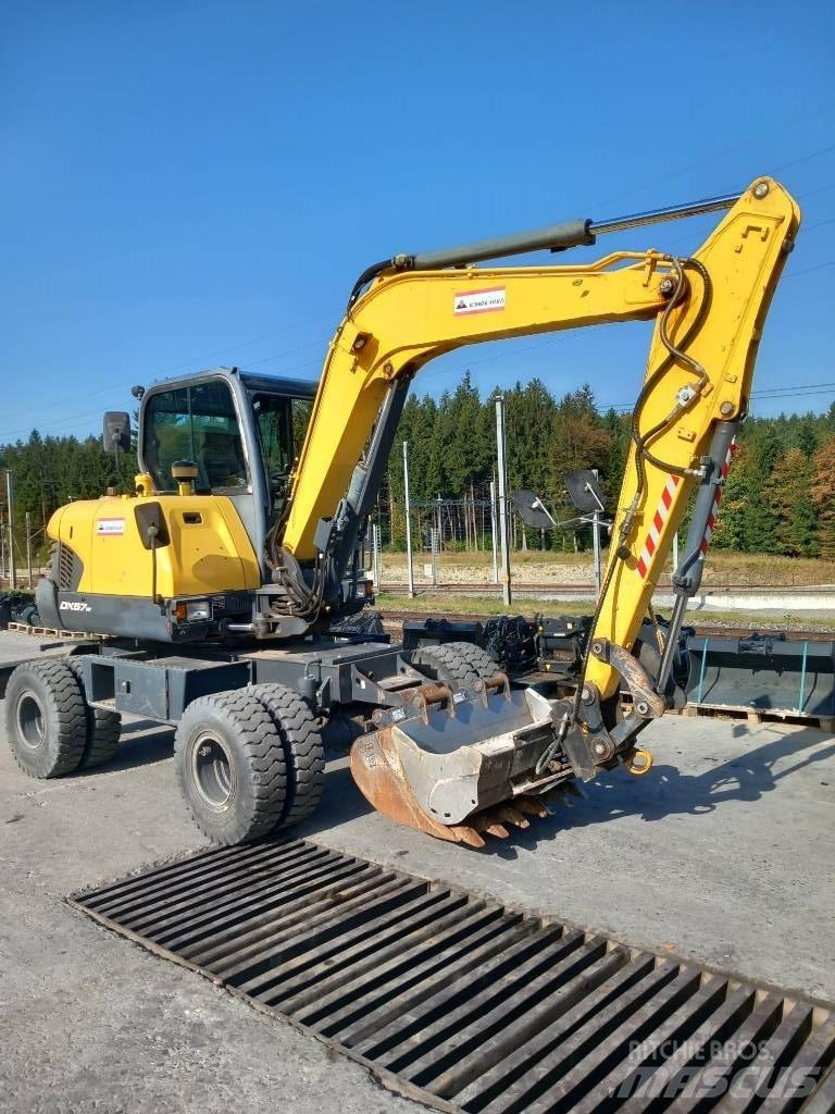 Doosan DX 57 W-5 Pelle sur pneus