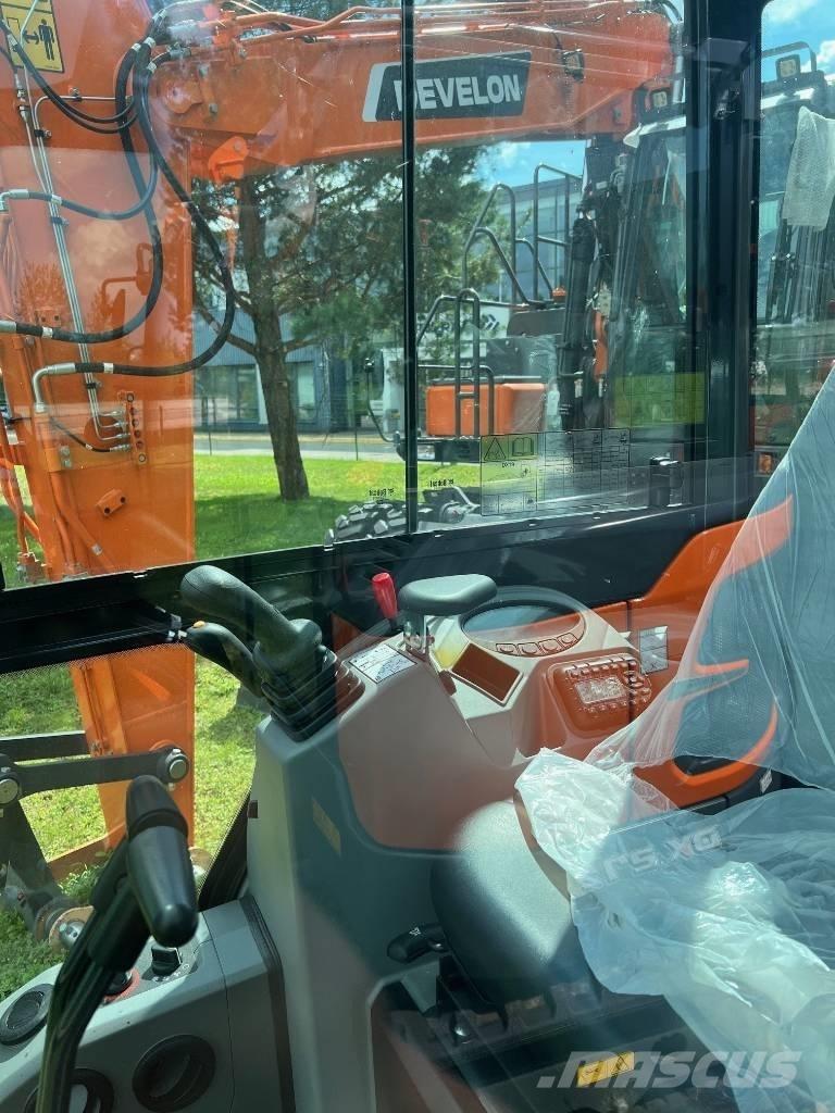 Doosan DX 19 Pelle sur chenilles