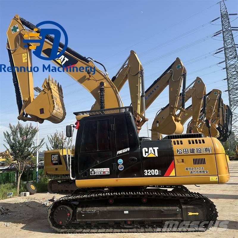 CAT 320 D2 Pelle sur chenilles