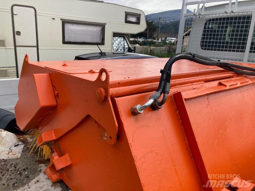 M3 BS 155 STD Balayeuse / Autolaveuse
