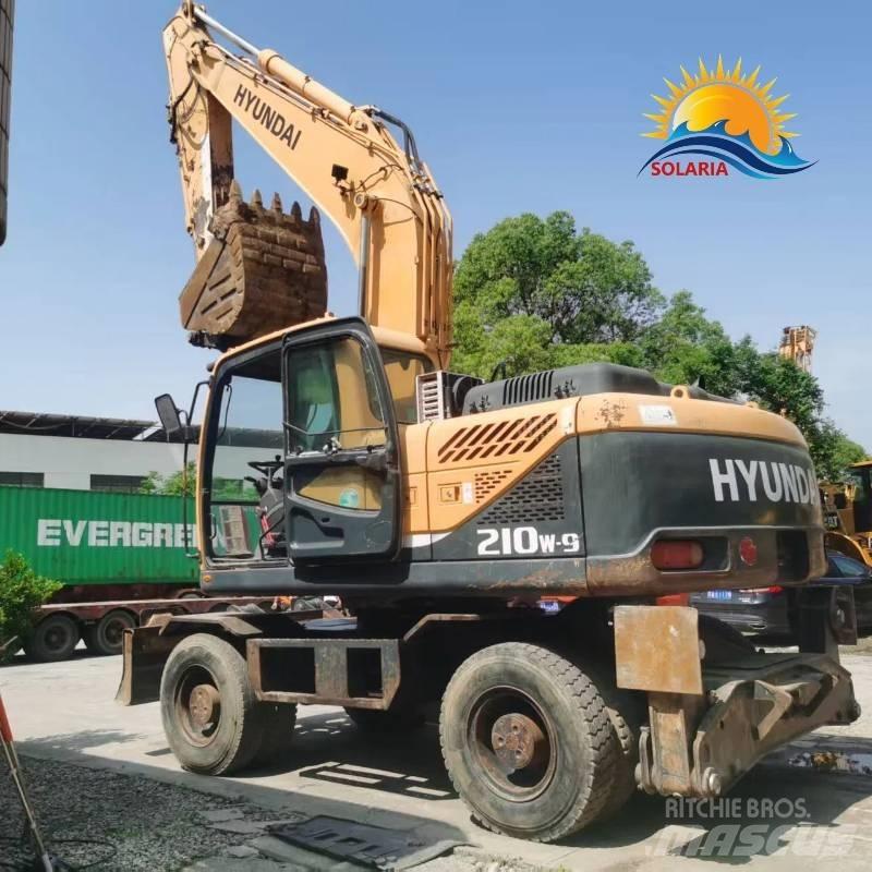 Hyundai 210w-9 Pelle sur pneus