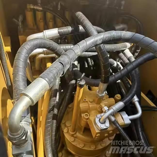 CAT CAT320D Pelle sur chenilles