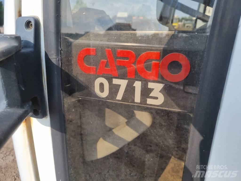 Ford CARGO 0713 Autre camion