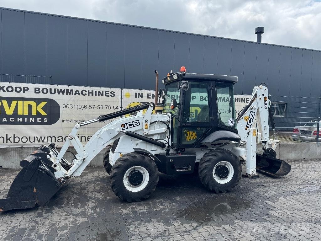 JCB 2 CX Tractopelle