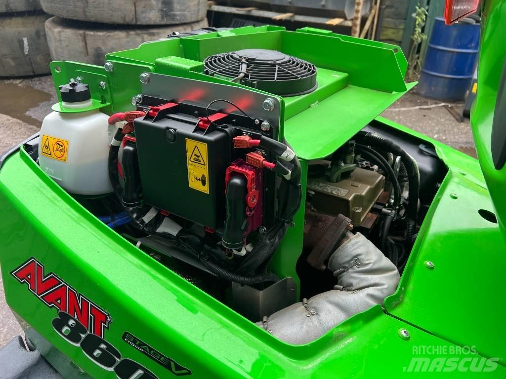 Avant 860 i Chargeuse sur pneus