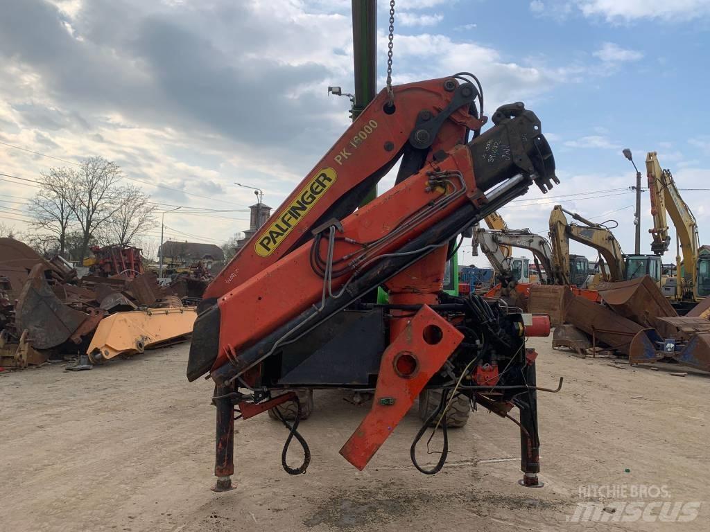 Palfinger PK16000A Grue sur chenilles