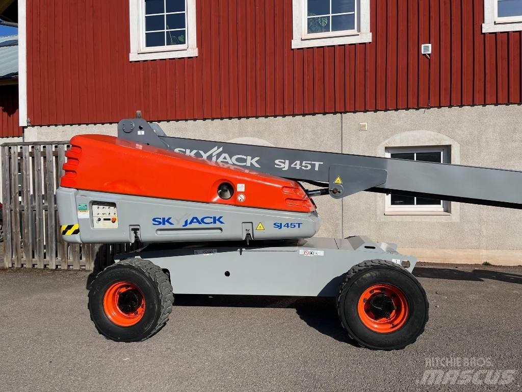 SkyJack SJ 45 T Nacelles télescopiques