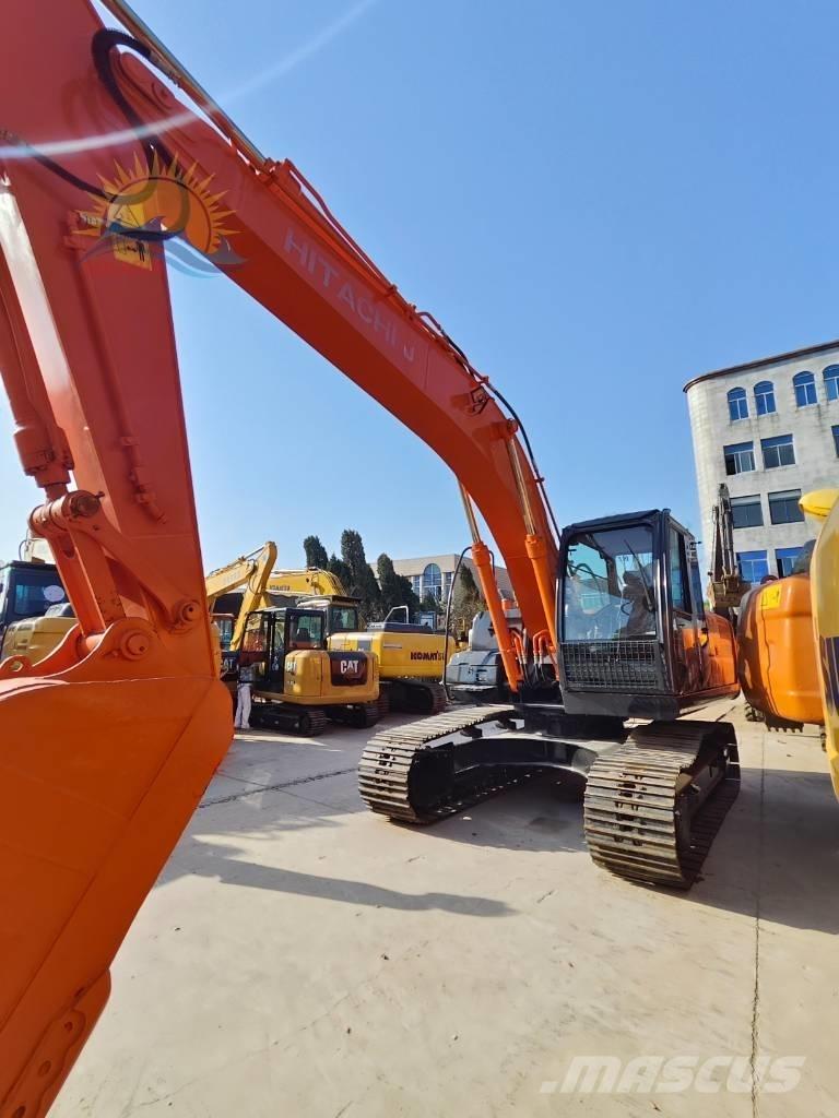 Hitachi ZX 210 Pelle sur chenilles