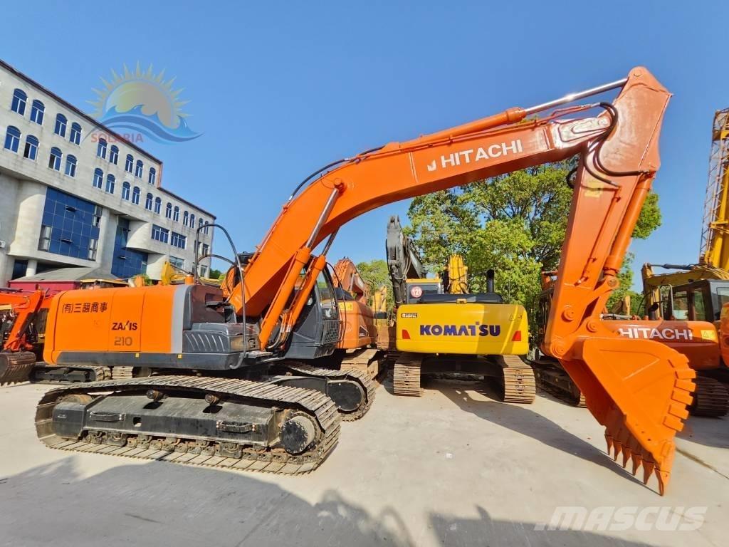 Hitachi ZX 210 Pelle sur chenilles
