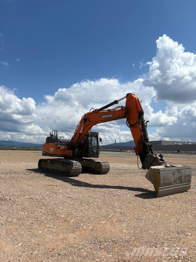 Doosan DX 300 LC-5 Pelle sur chenilles