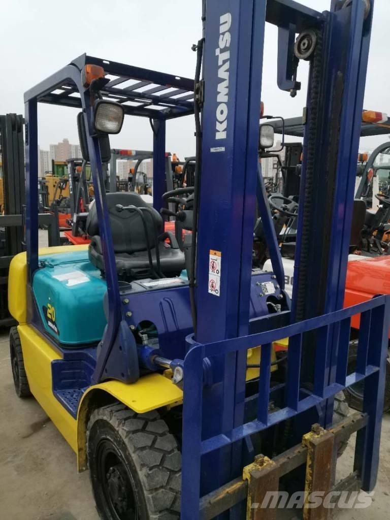 Komatsu 30 Chariot télescopique