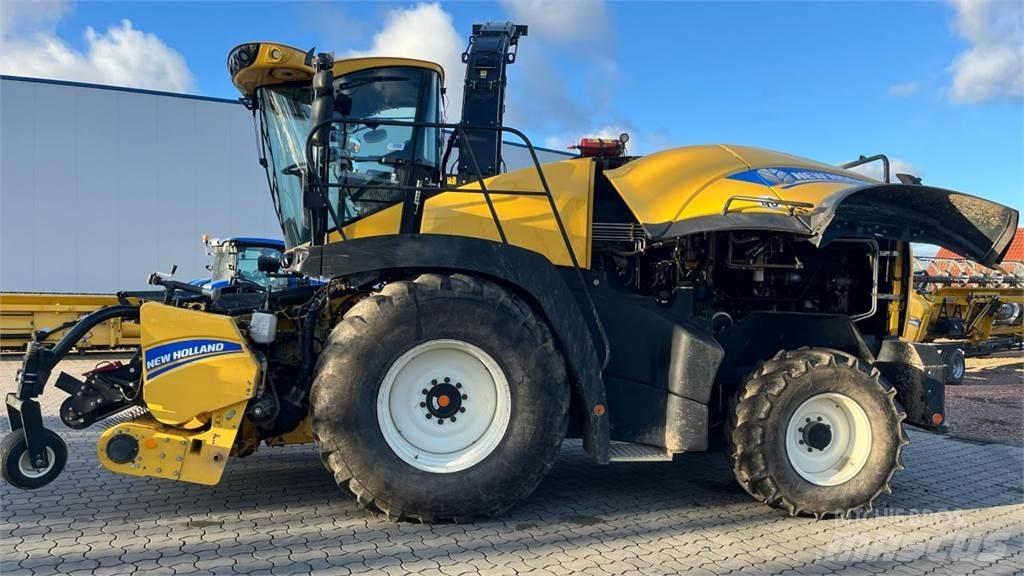 New Holland FR 550 Ensileuse automotrice
