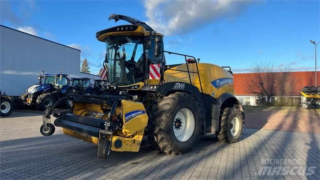 New Holland FR 550 Ensileuse automotrice