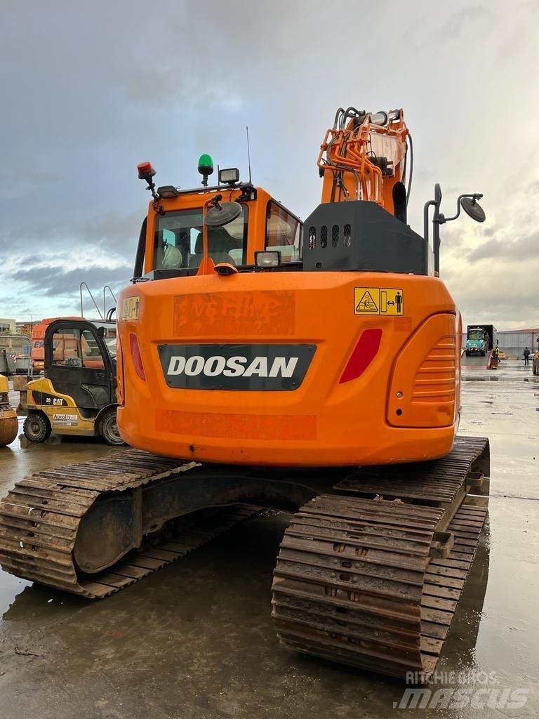Doosan DX140 LCR Pelle sur chenilles