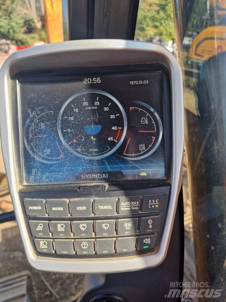 Hyundai HX 145 LCR Pelle sur chenilles
