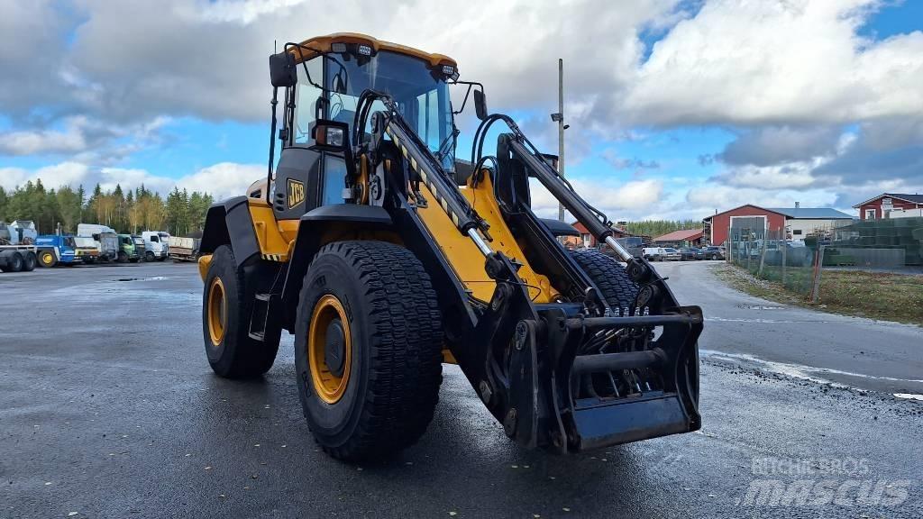 JCB 426 HT Chargeuse sur pneus