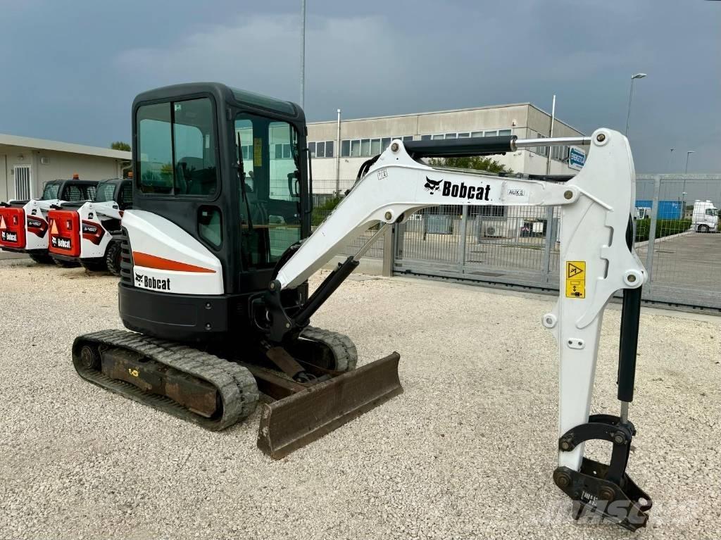 Bobcat E 26 EM Mini pelle < 7t