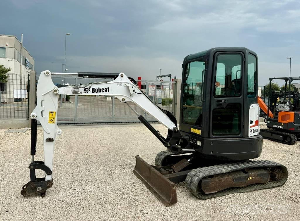 Bobcat E 26 EM Mini pelle < 7t