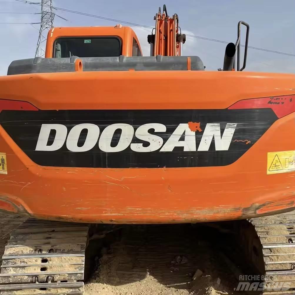 Doosan DX150LC-9C Pelle sur chenilles