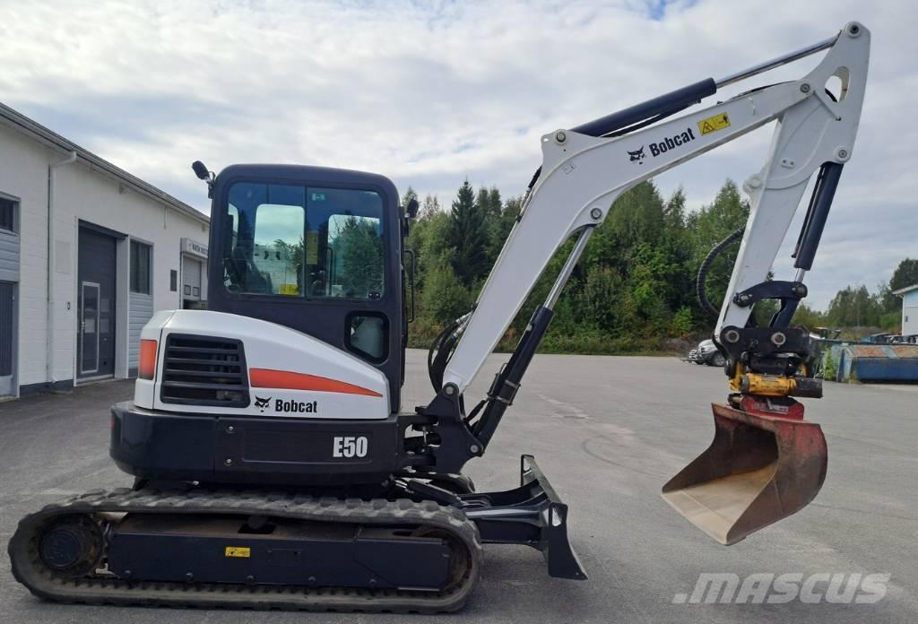Bobcat E 50 Mini pelle < 7t