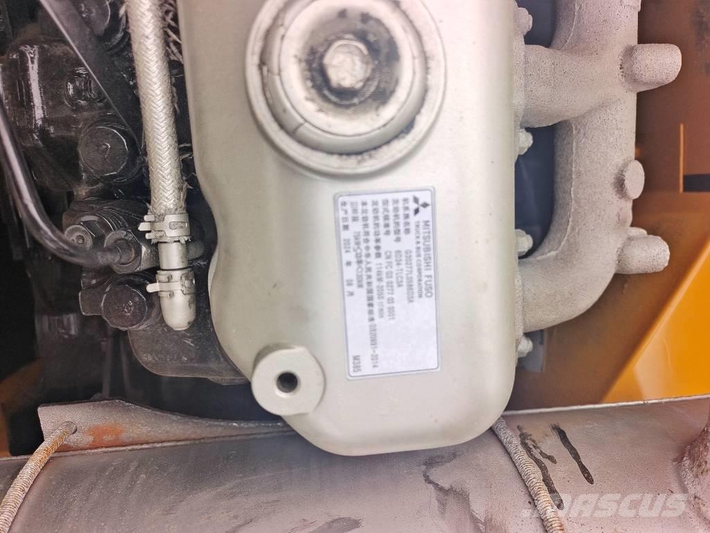 Sany SY 215 C Pelle sur chenilles