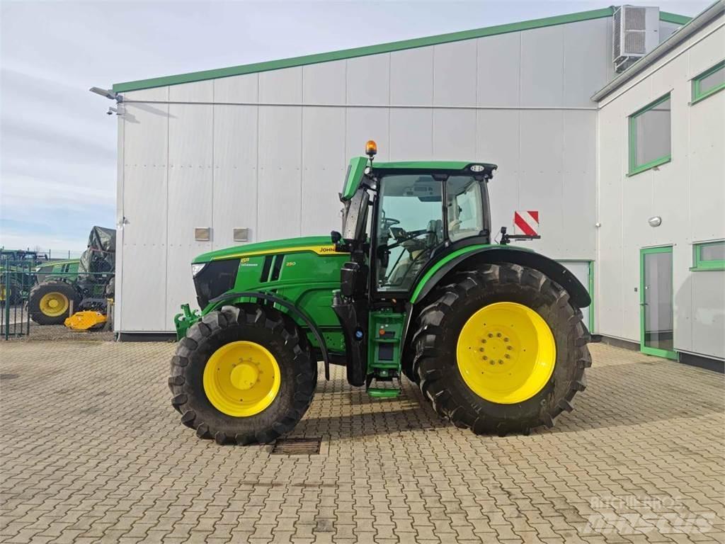 John Deere 6R 250 Tracteur