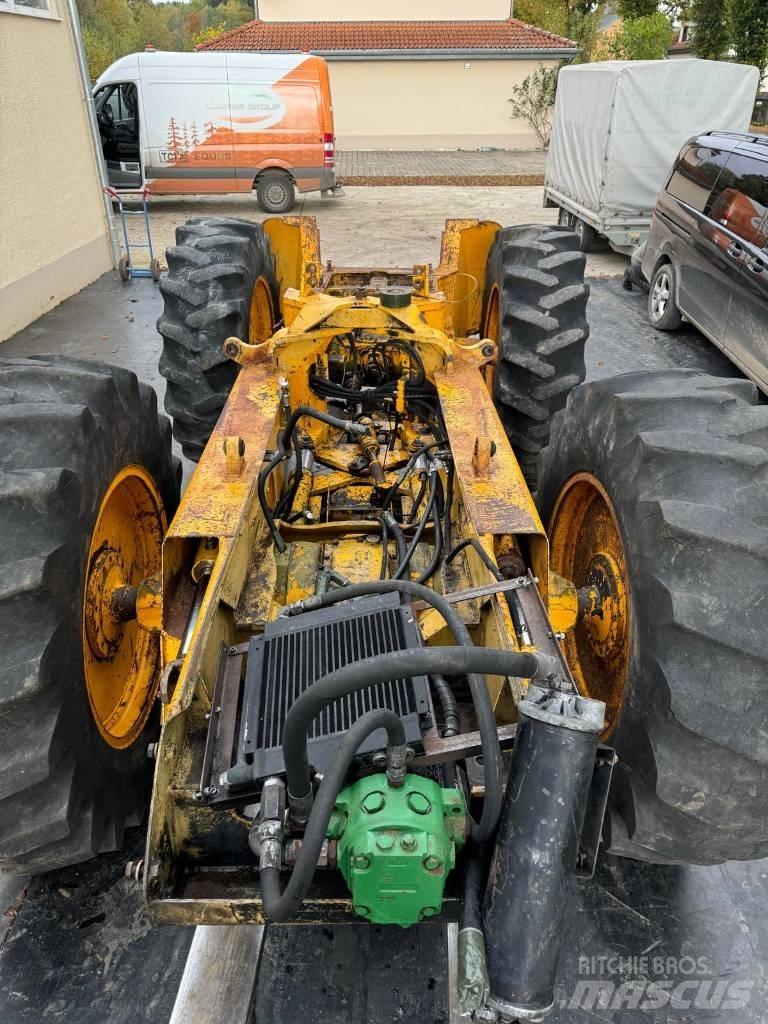 John Deere 540 B Débusqueur