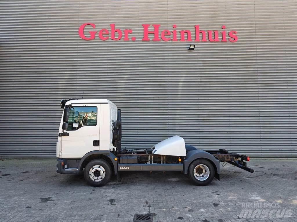 MAN TGL 8.220 4x2 Châssis cabine