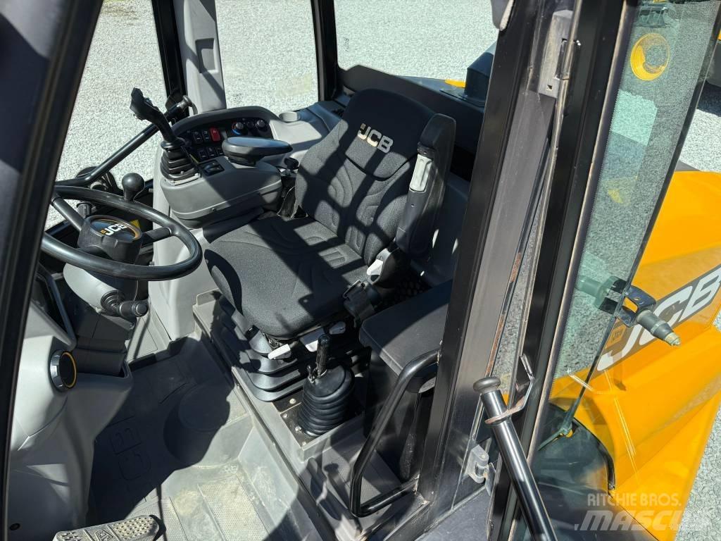 JCB TM 320 Télescopique agricole