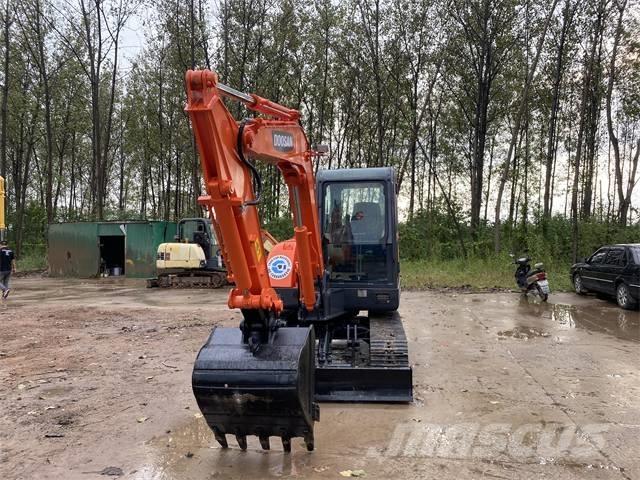 Doosan DH60-7 Mini pelle < 7t