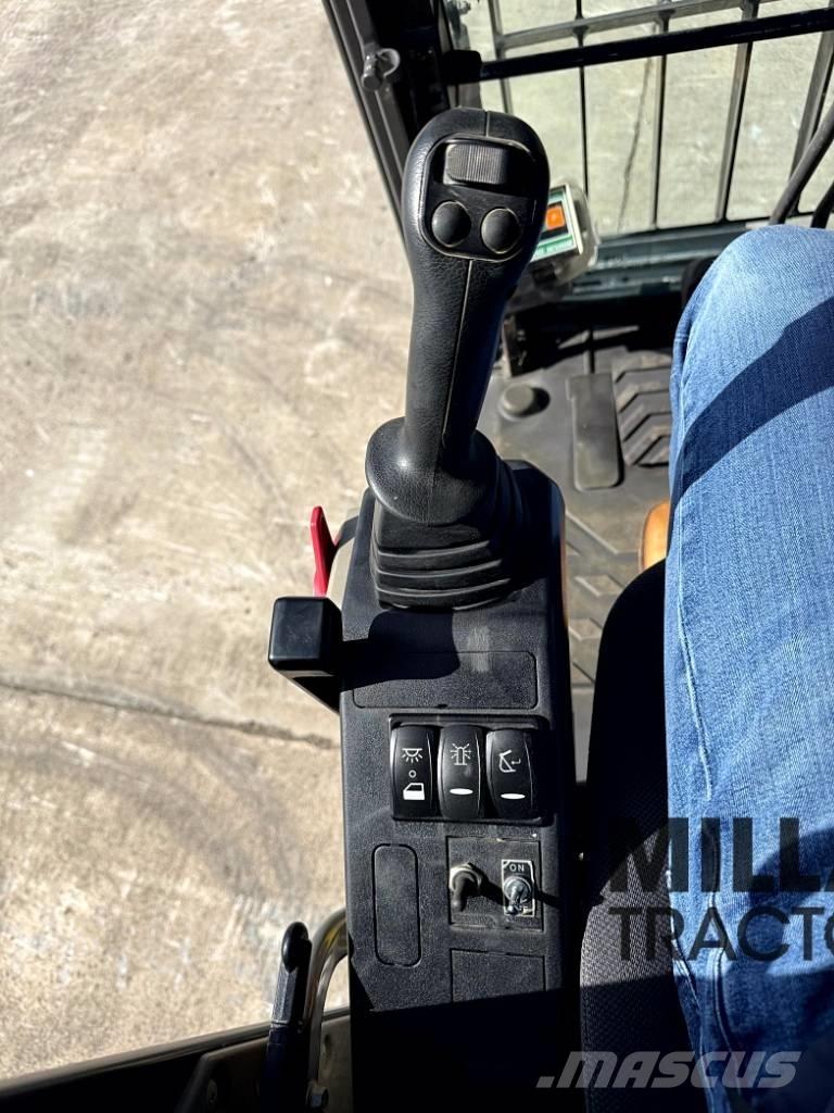 Volvo ECR235EL Pelle sur chenilles
