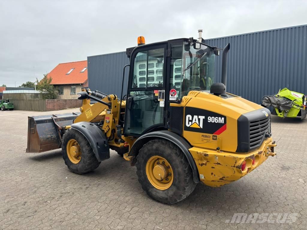 CAT 906 M Chargeuse sur pneus