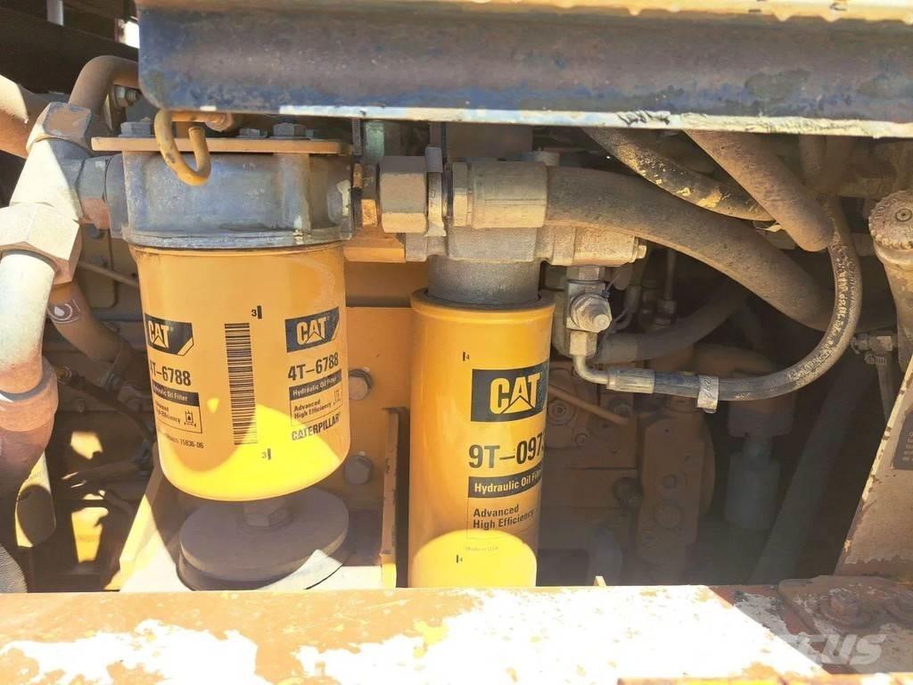 CAT 963C Chargeuse sur chenilles