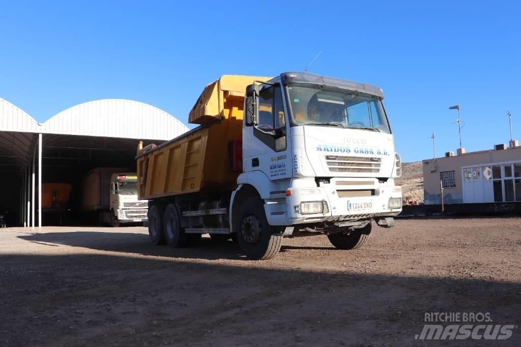 Iveco Trakker 380 Camion benne