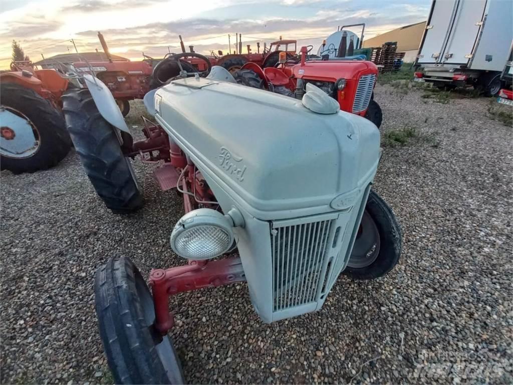 Ford 8N Tracteur