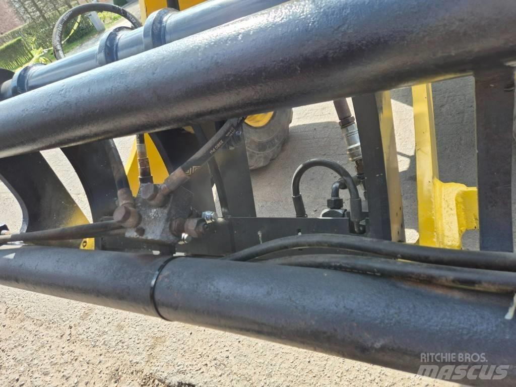 Komatsu WA100M-7 Chargeuse sur pneus