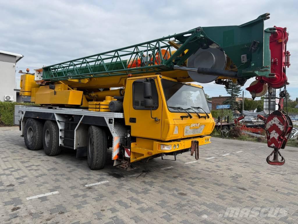 Grove GMK 3055 Grues tout terrain